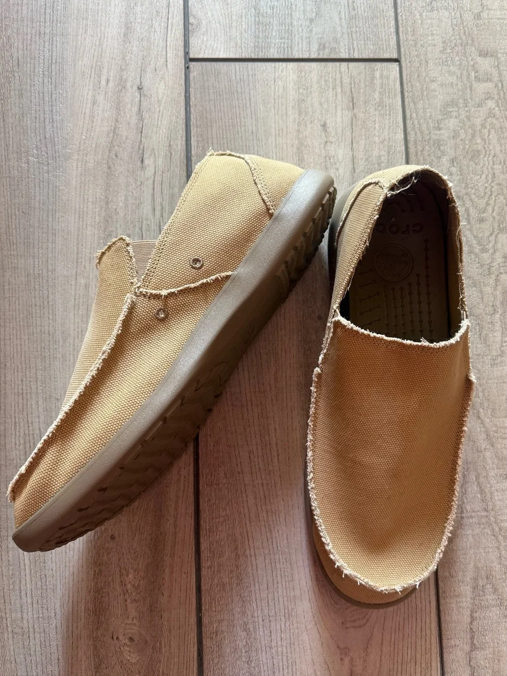 CROCS lightweight slip